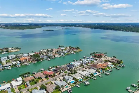 775 Capri Boulevard Treasure Island FL 33706