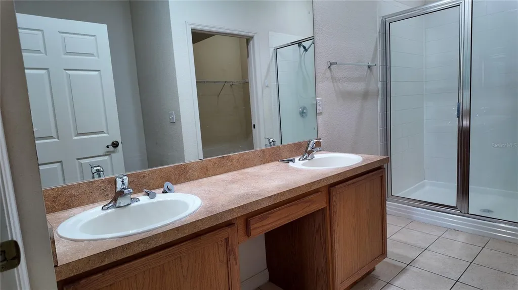 3051 Greystone Loop Kissimmee FL 34741