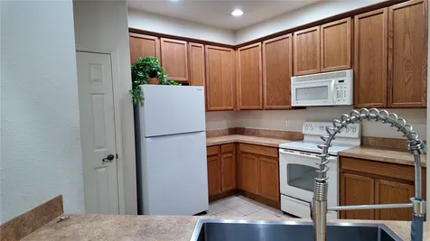 3051 Greystone Loop Kissimmee FL 34741