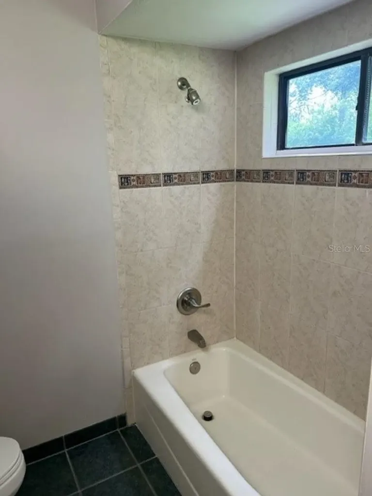 6613 NW 30th Terrace Gainesville FL 32653