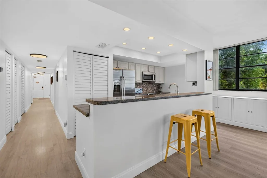 602 Lime Avenue Clearwater FL 33756