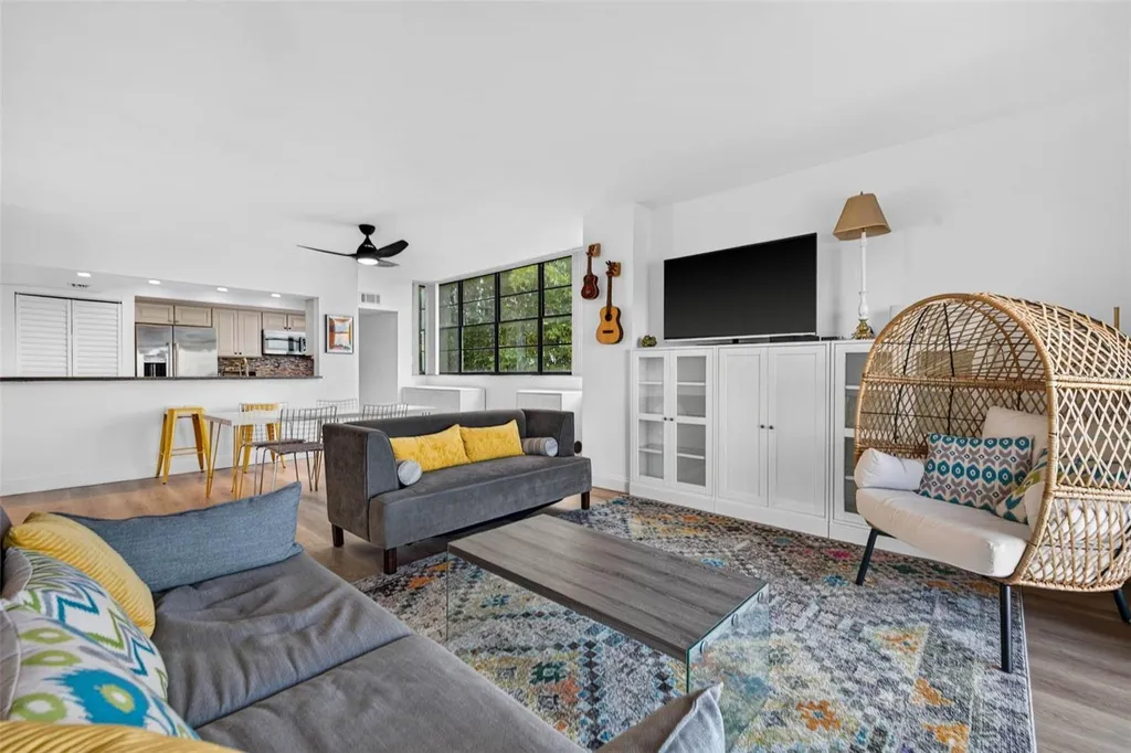 602 Lime Avenue Clearwater FL 33756