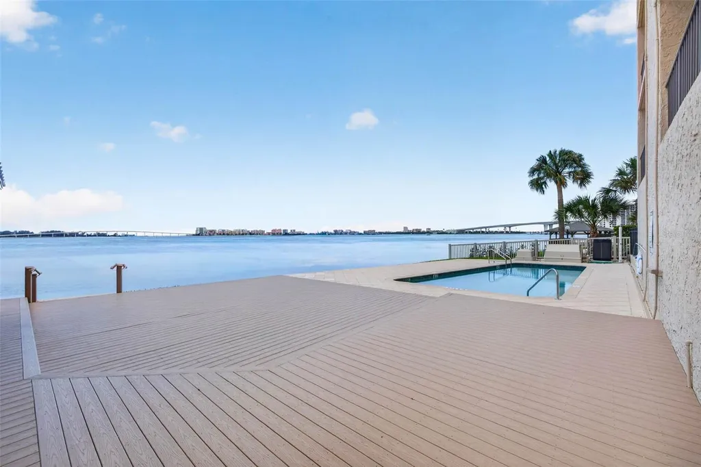 602 Lime Avenue Clearwater FL 33756