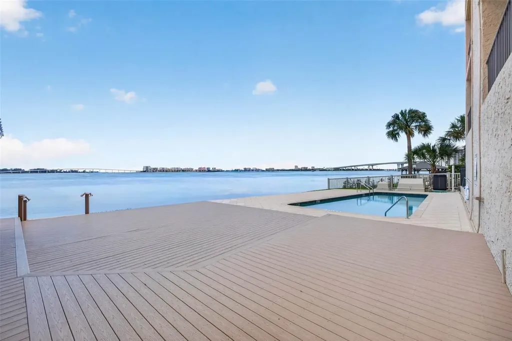 602 Lime Avenue Clearwater FL 33756