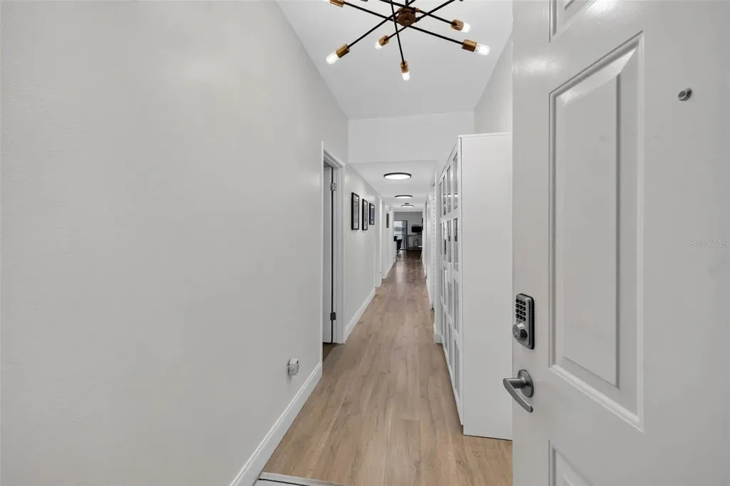 602 Lime Avenue Clearwater FL 33756