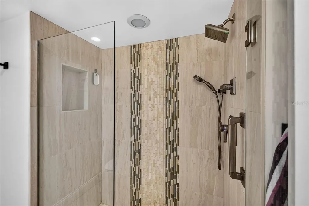 602 Lime Avenue Clearwater FL 33756