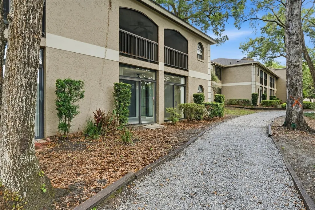 1055 N Kensington Park Drive S Altamonte Springs FL 32714