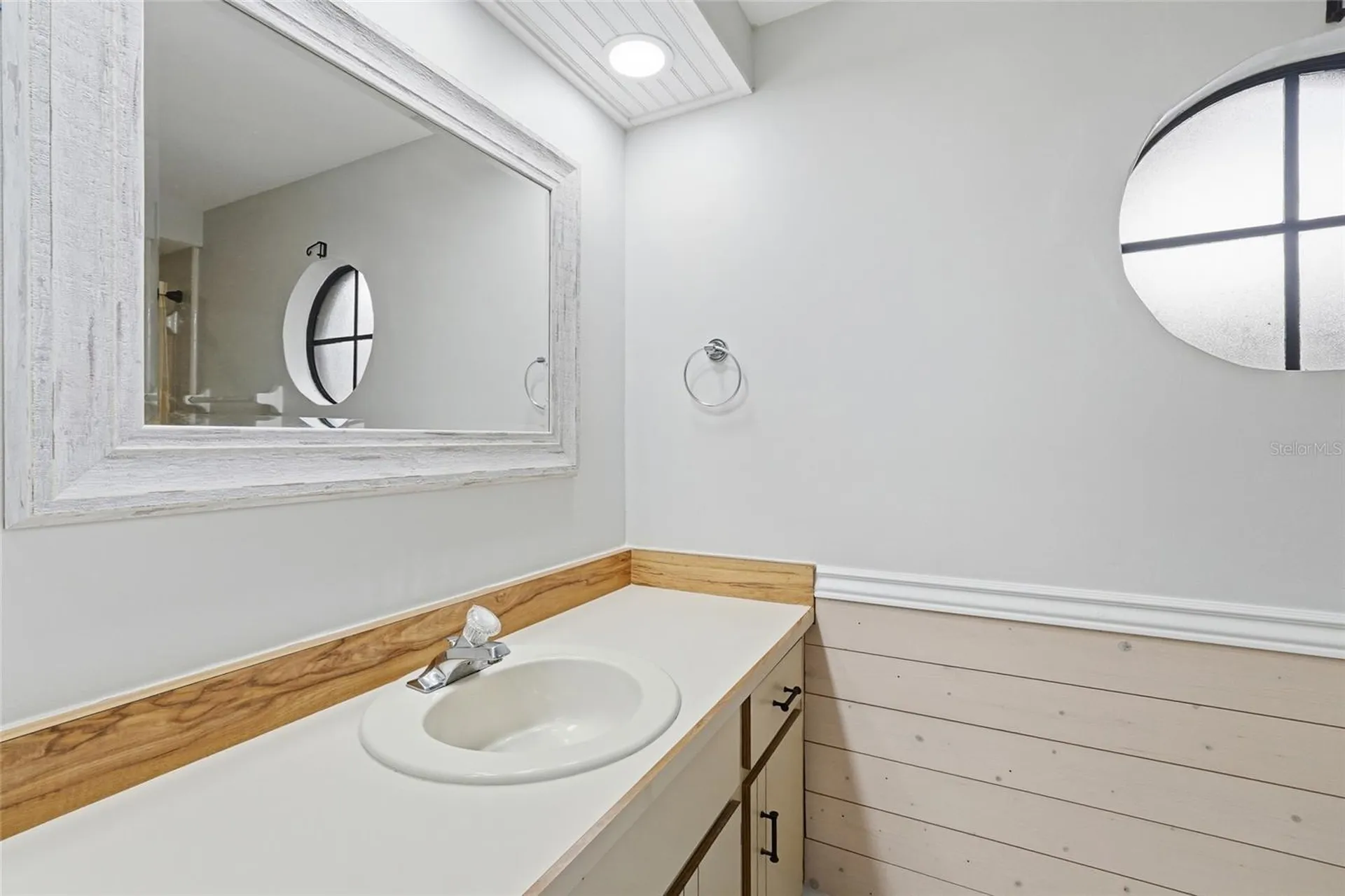 1055 N Kensington Park Drive S Altamonte Springs FL 32714