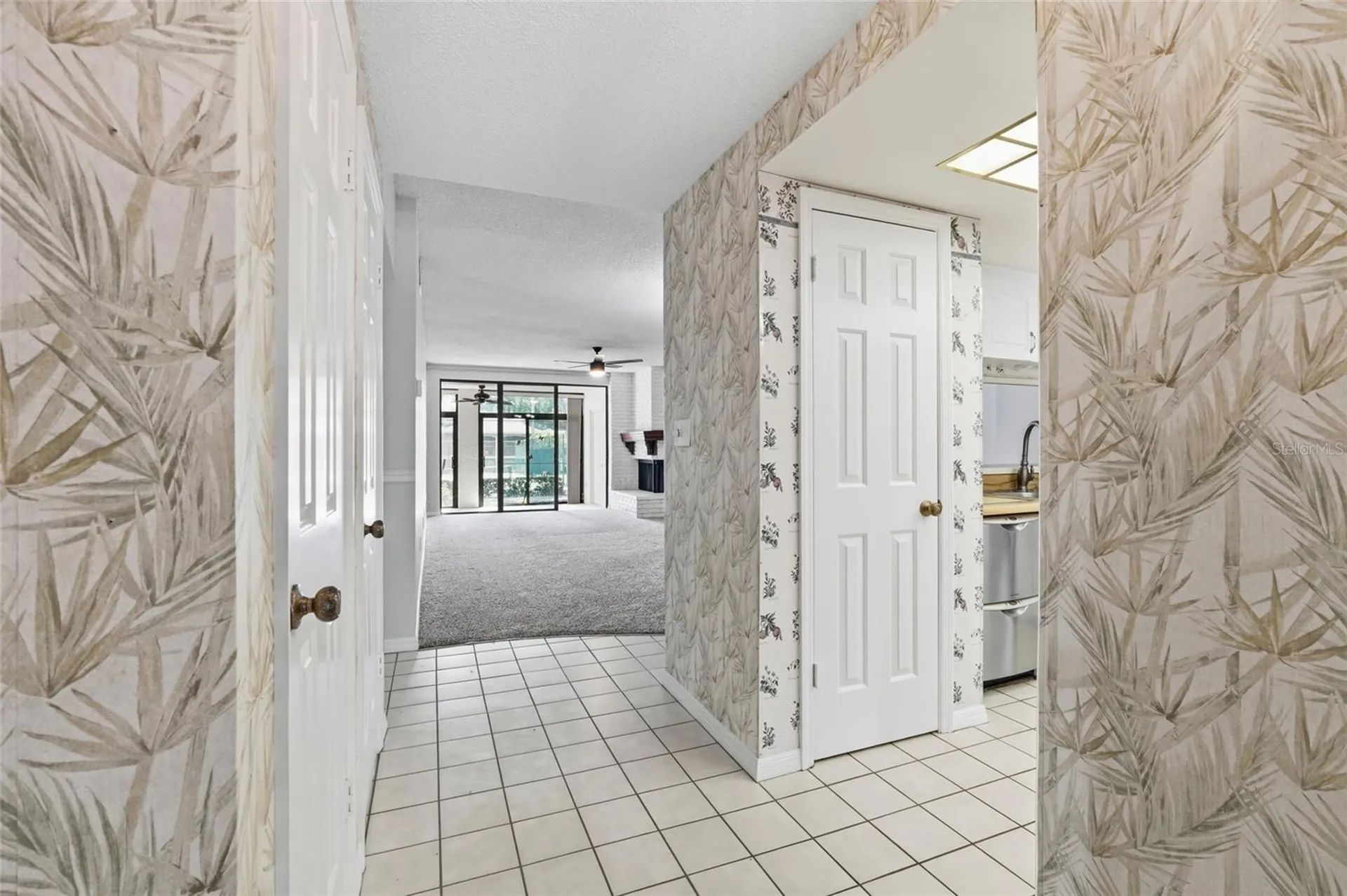 1055 N Kensington Park Drive S Altamonte Springs FL 32714
