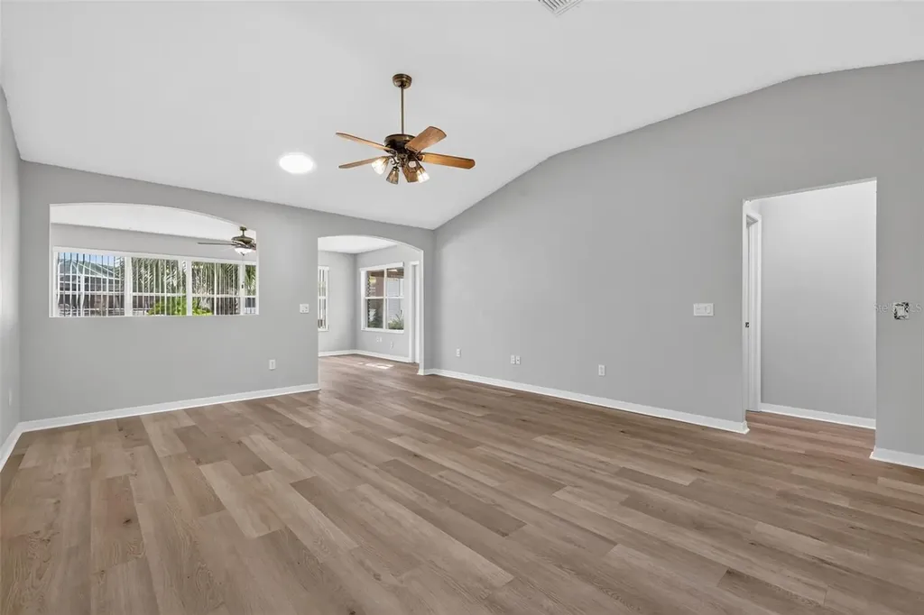 2129 Margarita Drive Lady Lake FL 32159