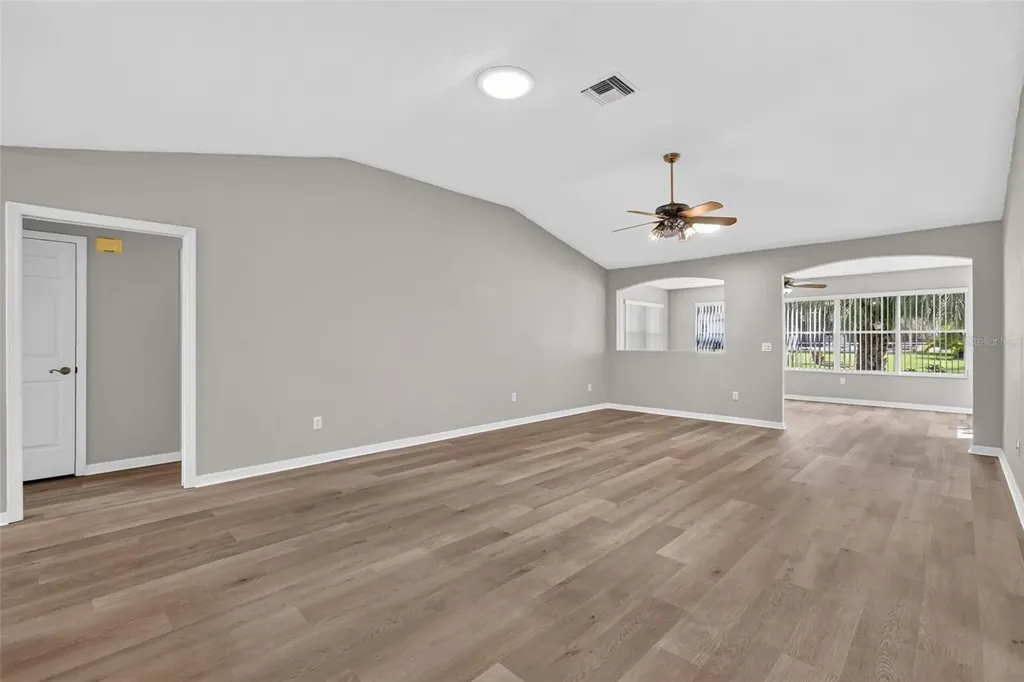 2129 Margarita Drive Lady Lake FL 32159