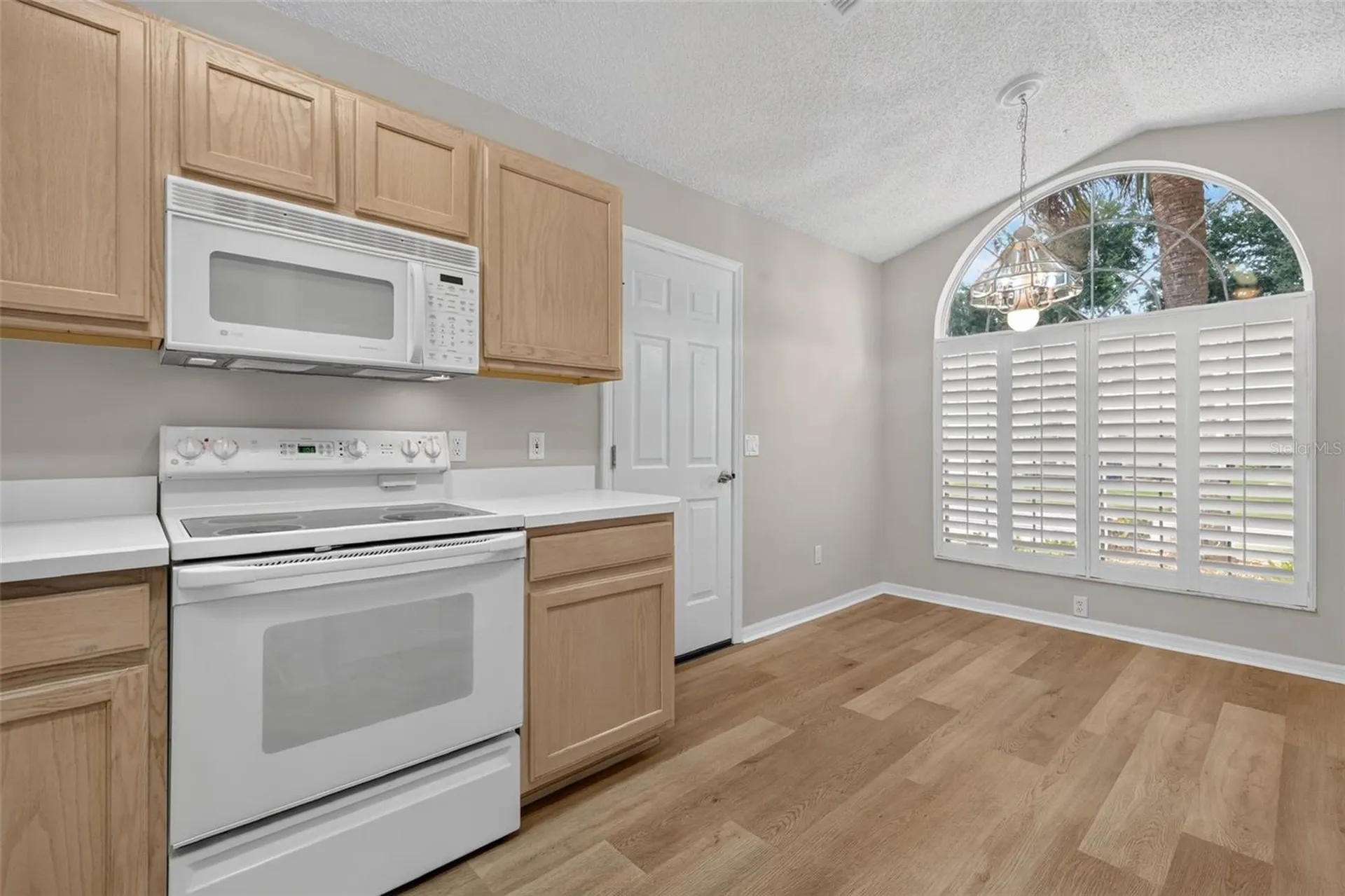 2129 Margarita Drive The Villages FL 32159