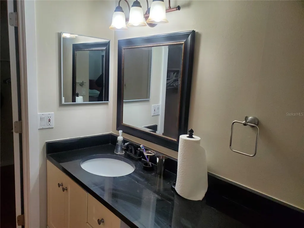 7701 Starkey Road Seminole FL 33777