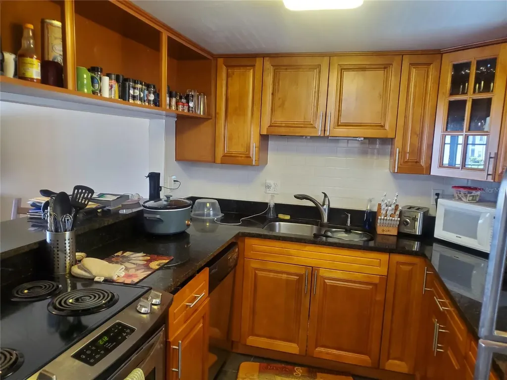 7701 Starkey Road Seminole FL 33777