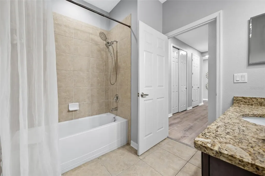 1405 Parker Den Drive Ruskin FL 33570