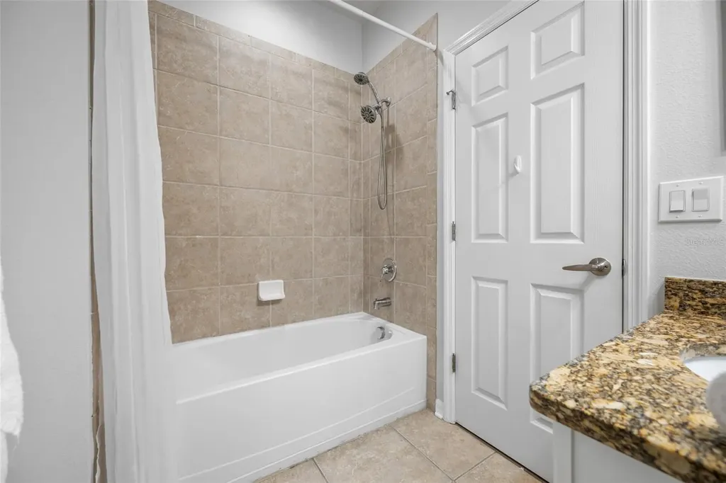 1405 Parker Den Drive Ruskin FL 33570