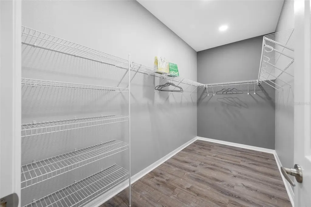 1405 Parker Den Drive Ruskin FL 33570