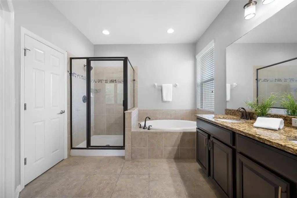 1405 Parker Den Drive Ruskin FL 33570