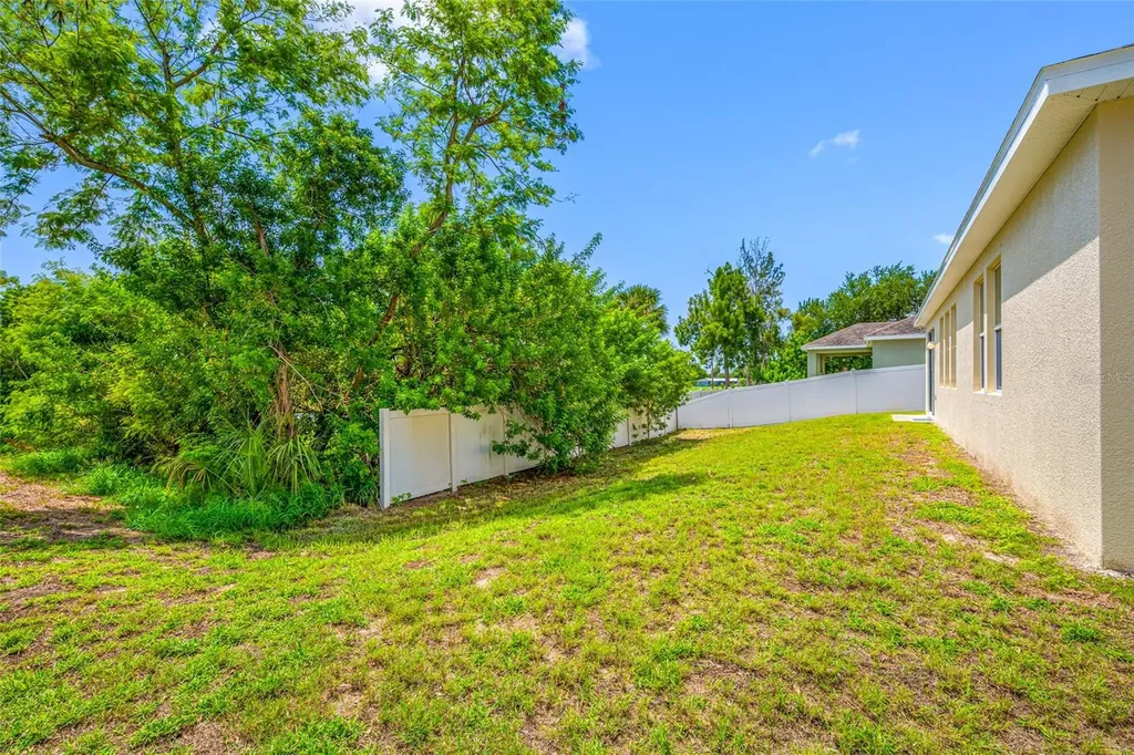 1405 Parker Den Drive Ruskin FL 33570