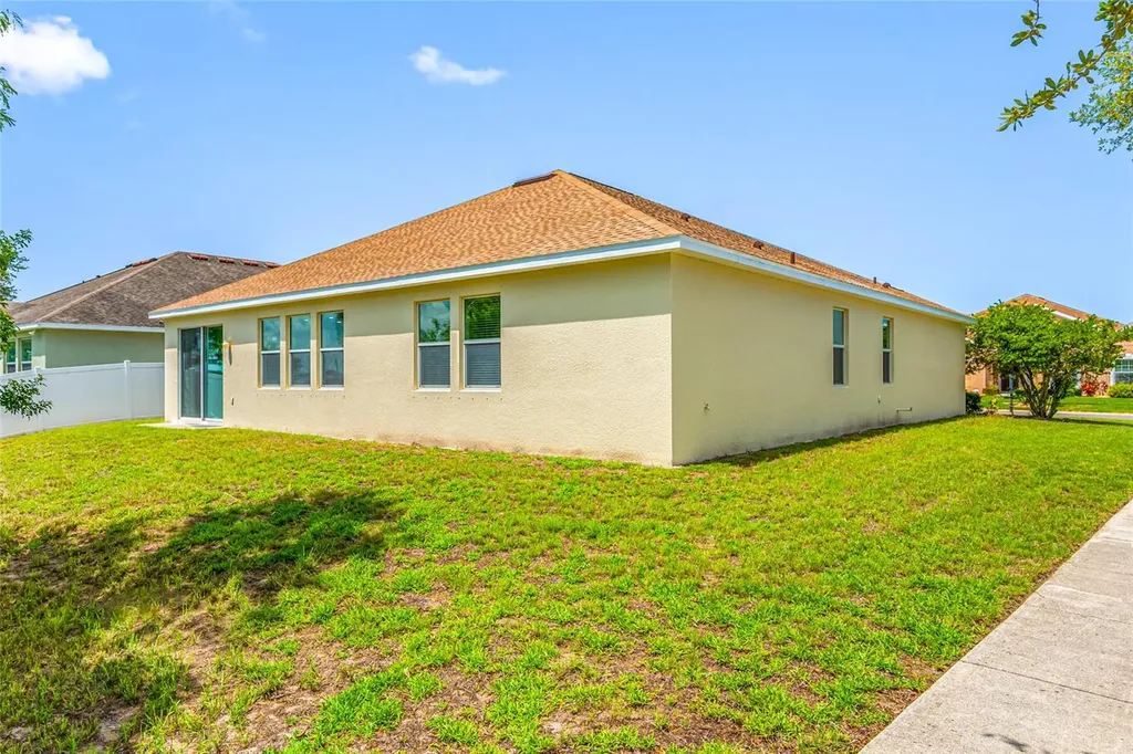 1405 Parker Den Drive Ruskin FL 33570