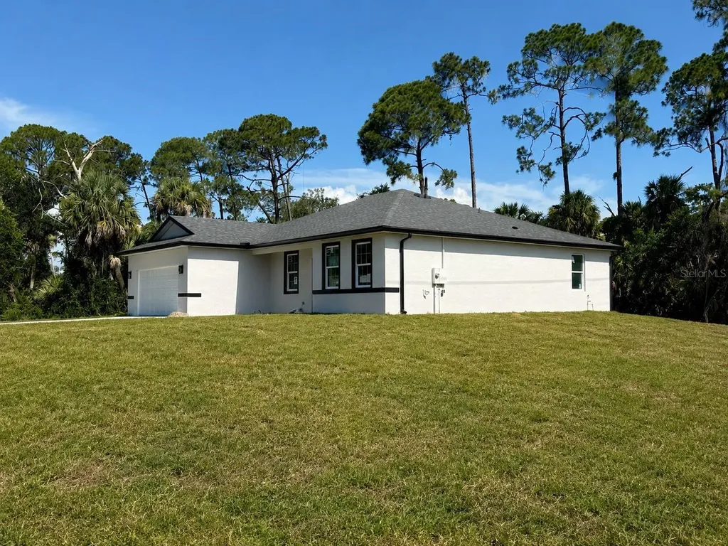 3964 Las Vegas Avenue North Port FL 34288
