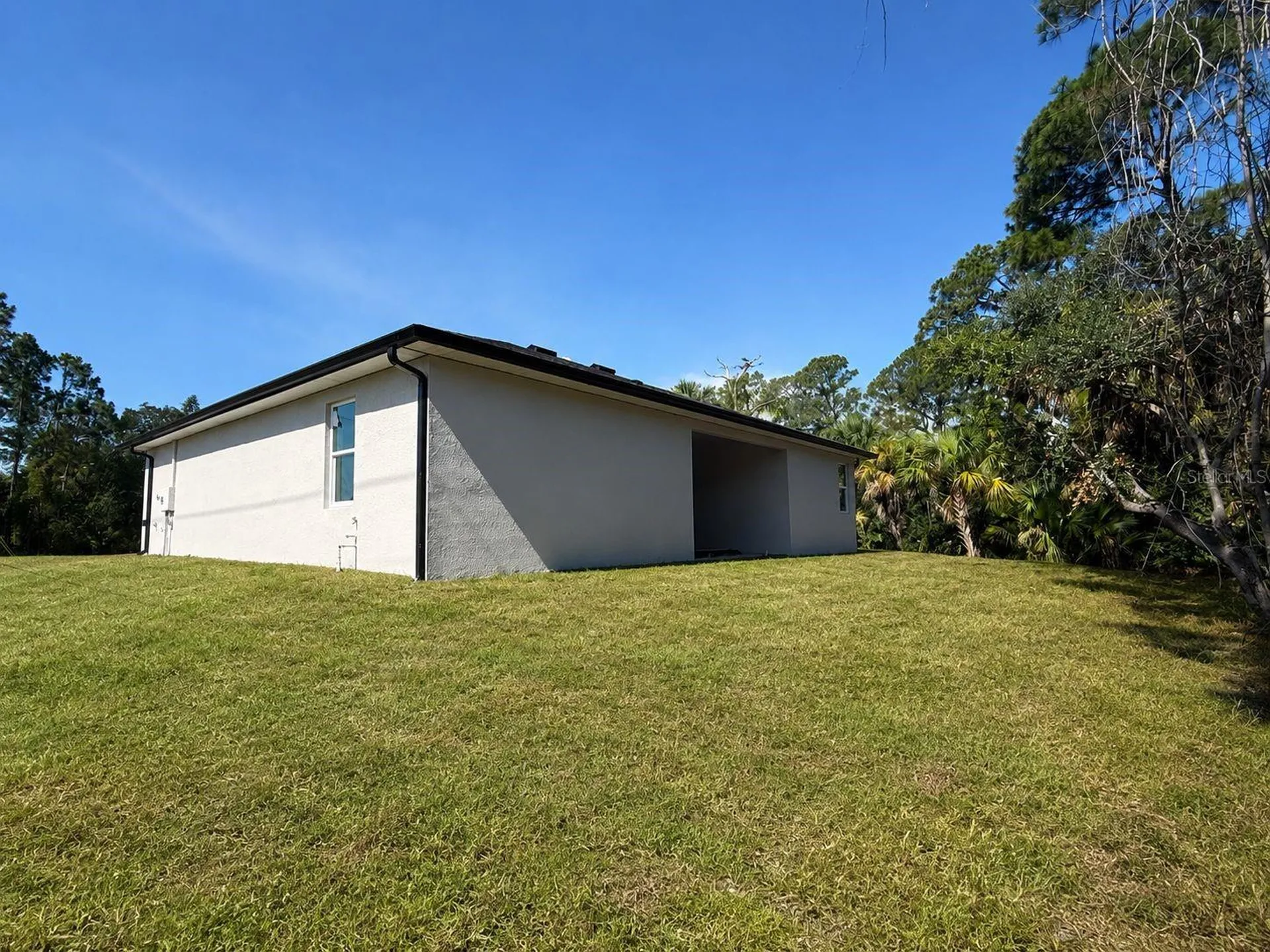 3964 Las Vegas Avenue North Port FL 34288