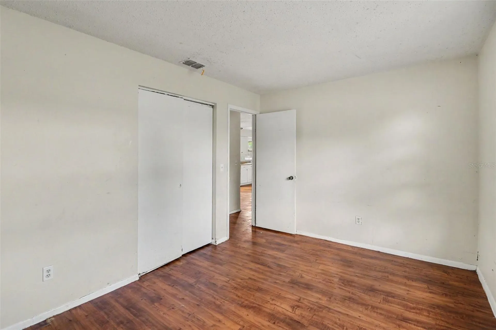 868 Aspenwood Circle Kissimmee FL 34743