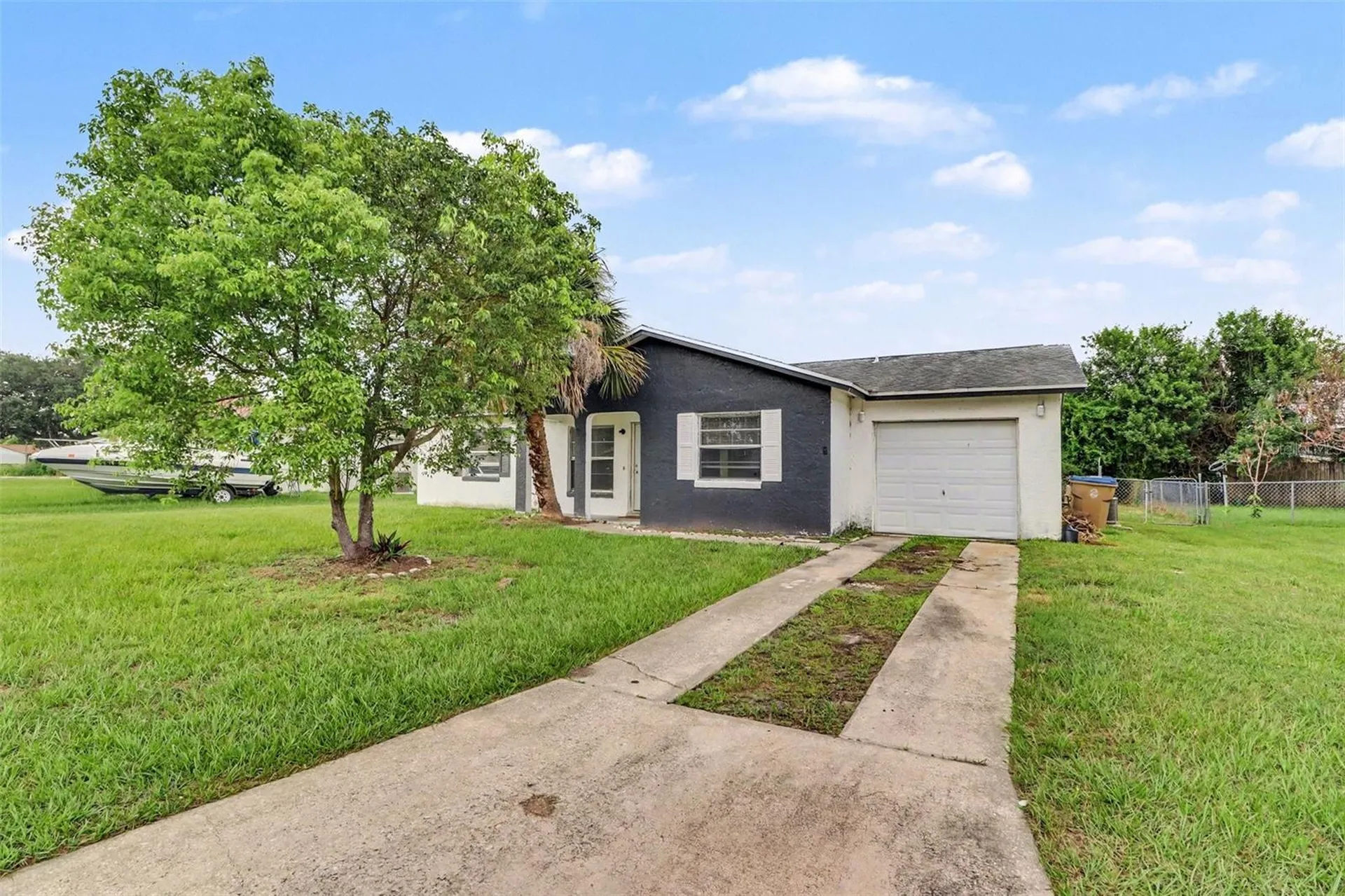 868 Aspenwood Circle Kissimmee FL 34743