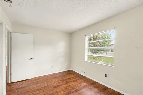 868 Aspenwood Circle Kissimmee FL 34743