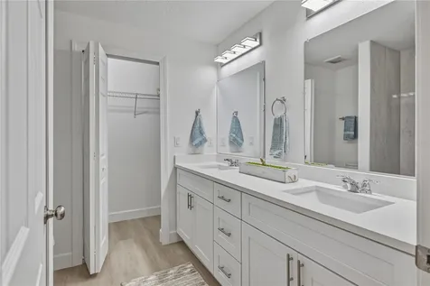 520 W Beresford Avenue Deland FL 32720