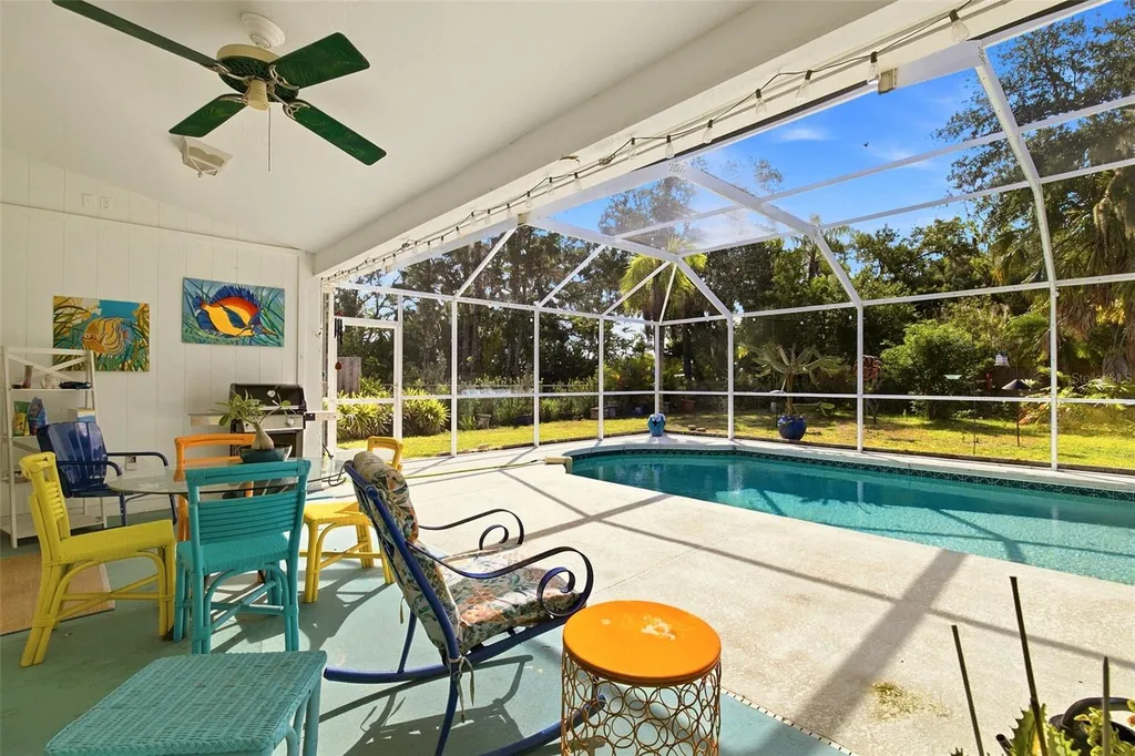 7809 34th Court E Sarasota FL 34243