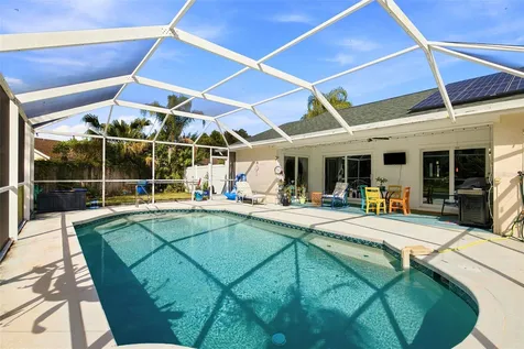 7809 34th Court E Sarasota FL 34243
