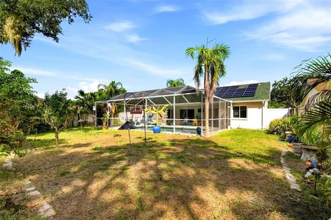 7809 34th Court E Sarasota FL 34243