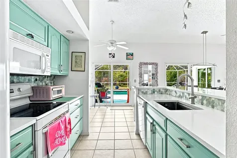 7809 34th Court E Sarasota FL 34243