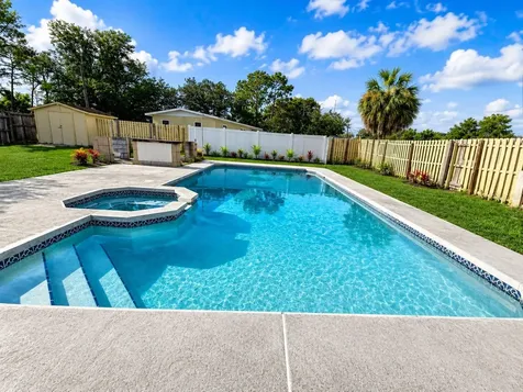802 Crawford Street Deltona FL 32725