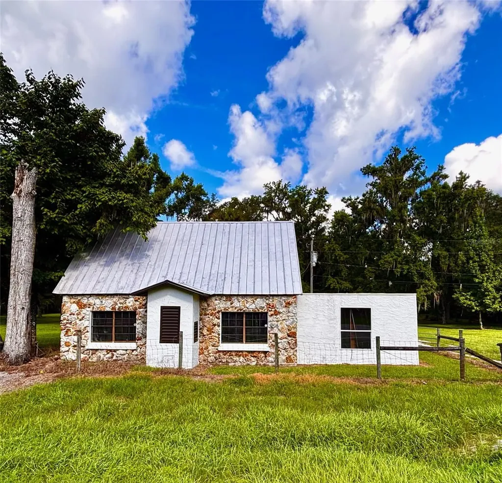 9499 Treiman Boulevard Webster FL 33597