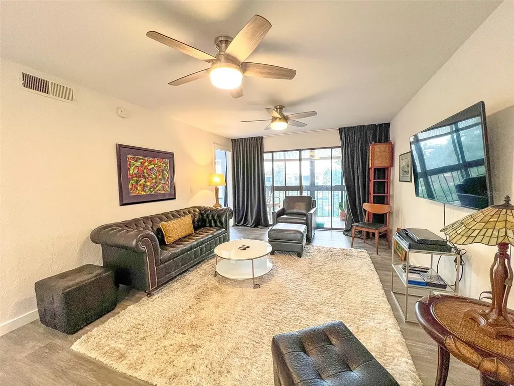 625 30th Avenue W Bradenton FL 34205