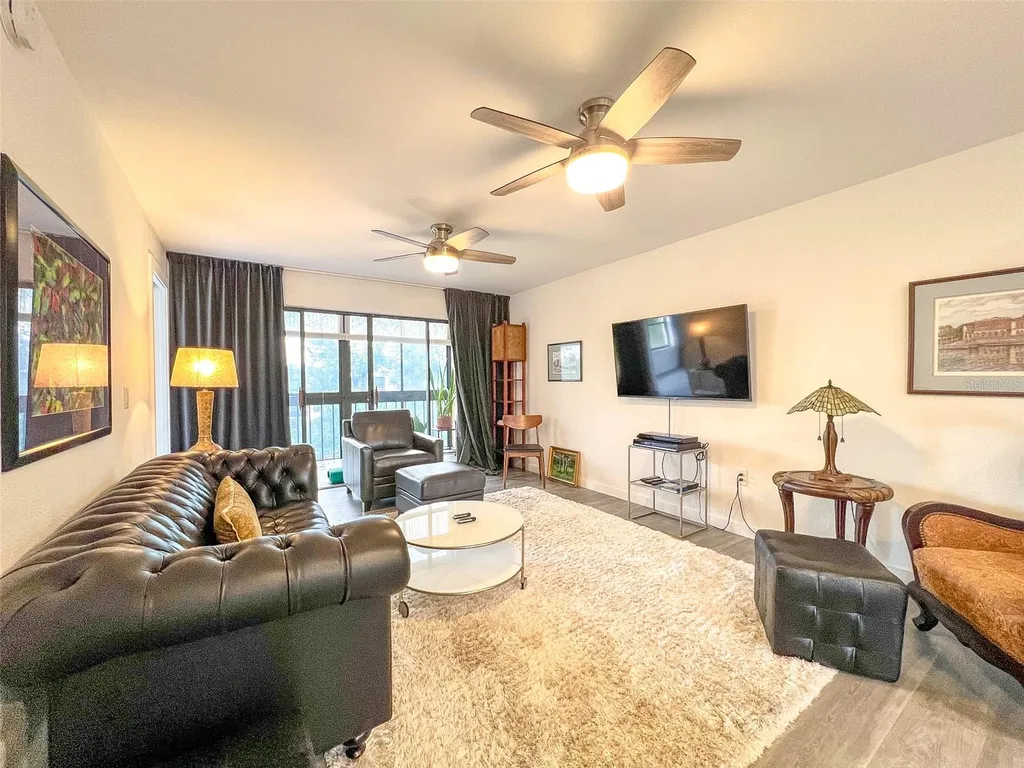 625 30th Avenue W Bradenton FL 34205
