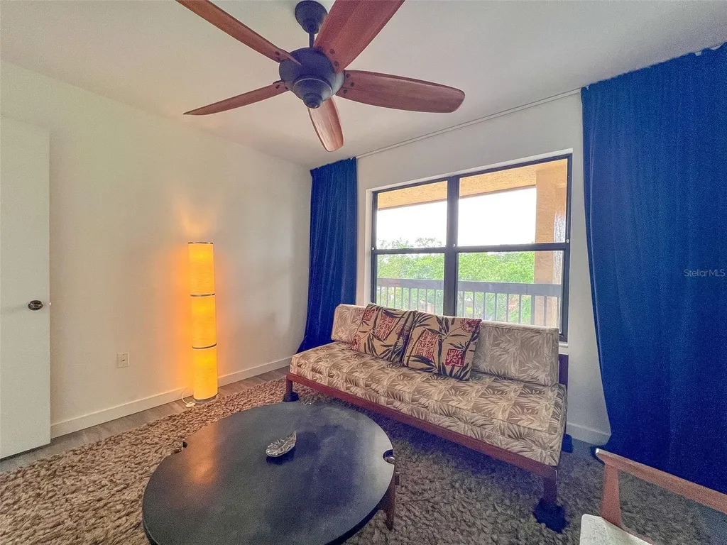 625 30th Avenue W Bradenton FL 34205