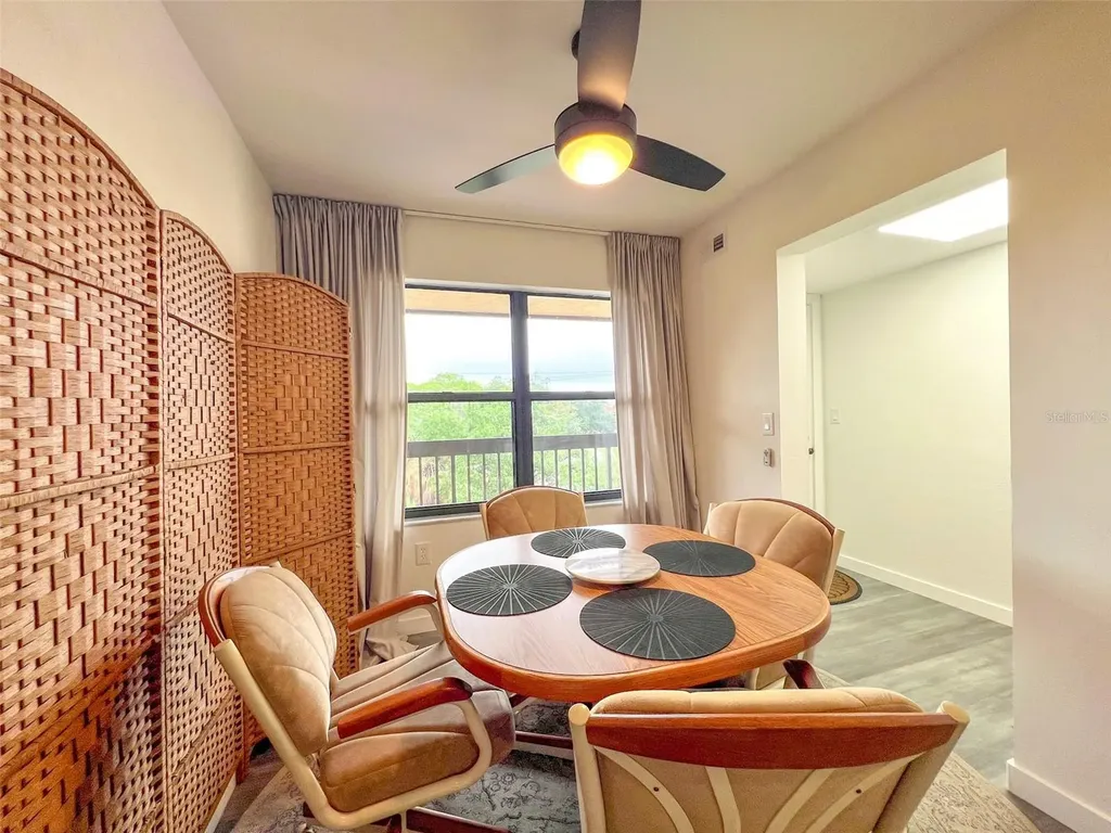 625 30th Avenue W Bradenton FL 34205