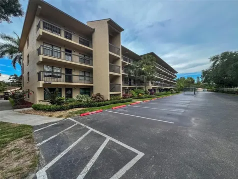 625 30th Avenue W Bradenton FL 34205