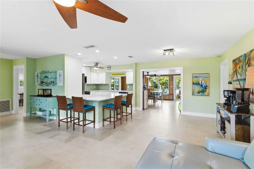 720 Ixora Avenue Ellenton FL 34222