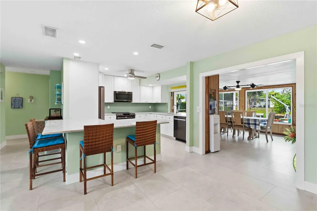 720 Ixora Avenue Ellenton FL 34222