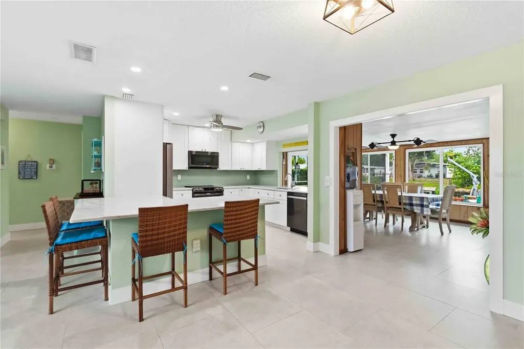 720 Ixora Avenue Ellenton FL 34222
