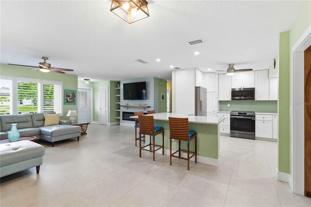 720 Ixora Avenue Ellenton FL 34222