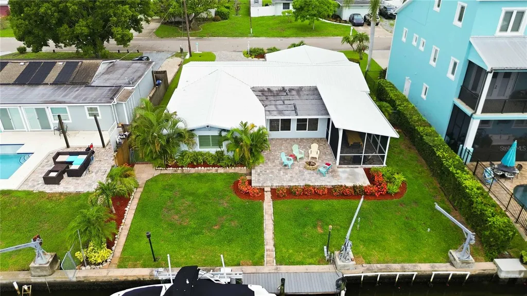 720 Ixora Avenue Ellenton FL 34222