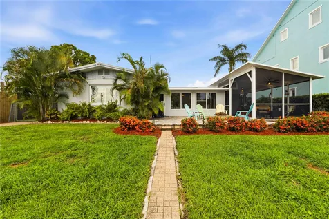 720 Ixora Avenue Ellenton FL 34222