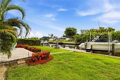720 Ixora Avenue Ellenton FL 34222