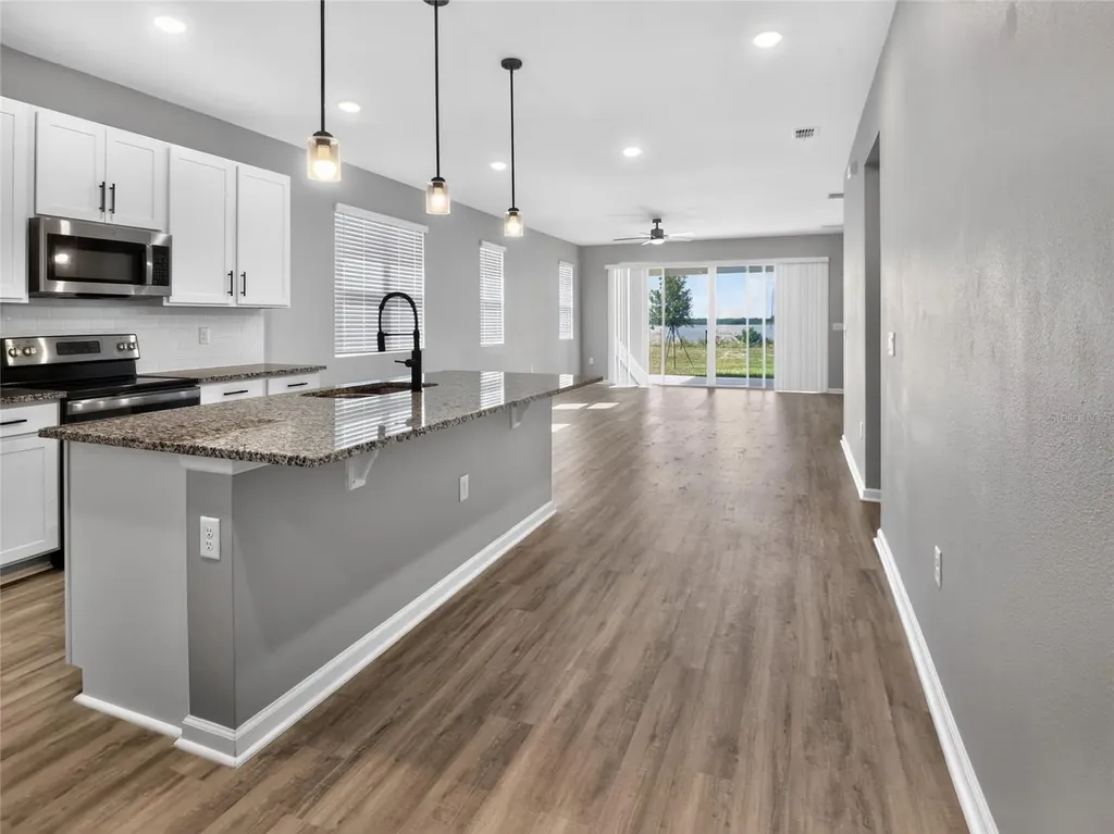 992 Griffon Avenue Lake Alfred FL 33850
