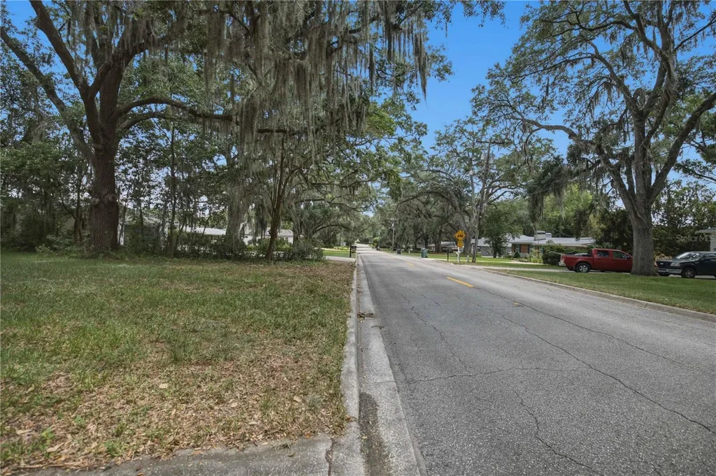 1748 SE 5th Street Ocala FL 34471